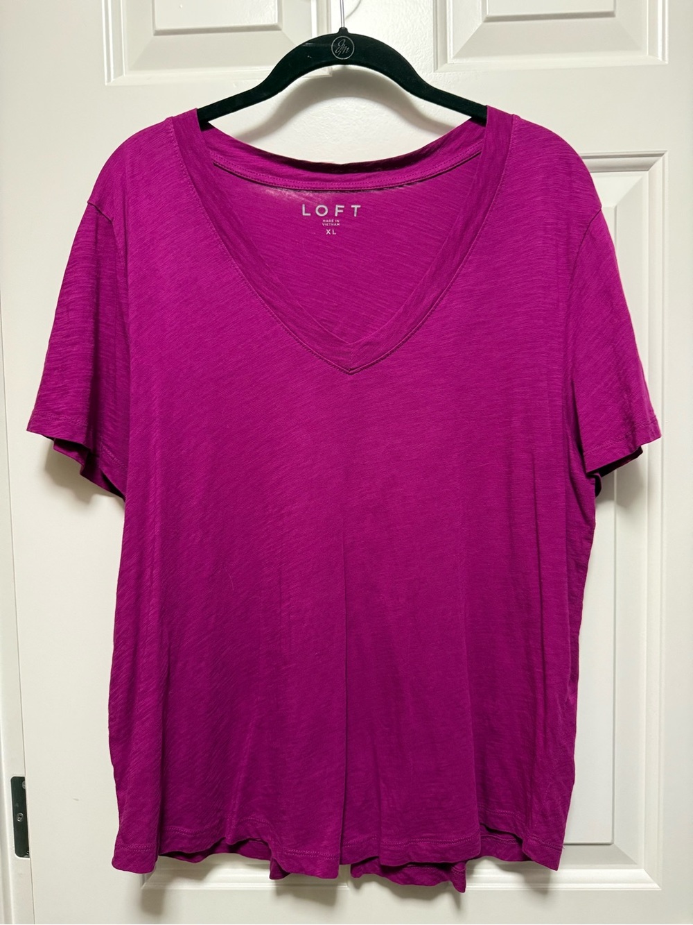 Loft V-neck Tee